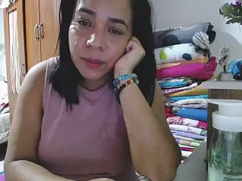 whore_kinky Latinas page 17