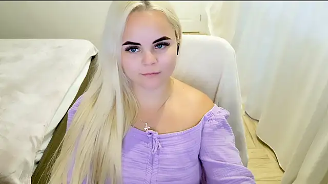 lovely-eyes' Webcam Show