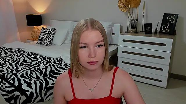 shy__lady's Webcam Show