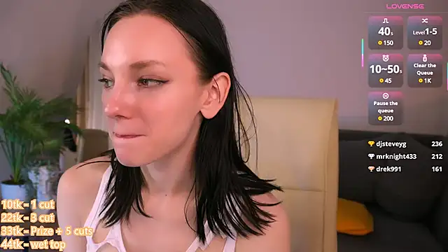 Nilliee_Sugar Live Sex Cams