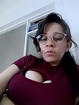 Isabella5_Brown_ Live Sex Cams