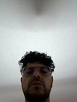 karim_nassar webcam