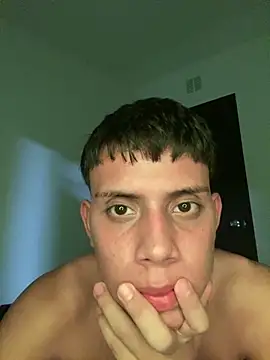brian-1212 webcam