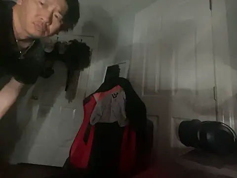 PettyDevil webcam