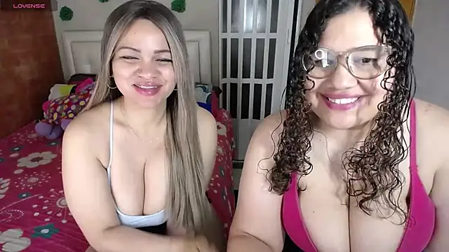 BigBoobsLatin webcam