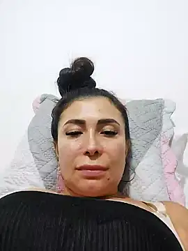 mia_mancini webcam