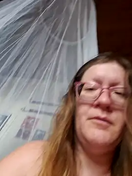 Lilirose-63 webcam