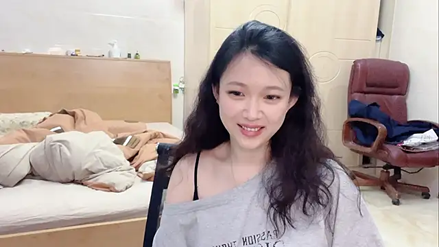 NiNi-baby520 webcam