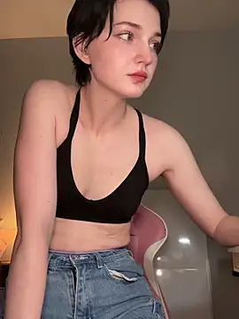Ella-Blue webcam
