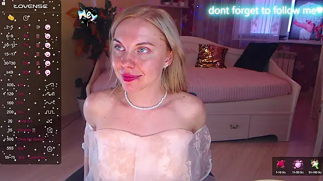 LiSinDoll webcam