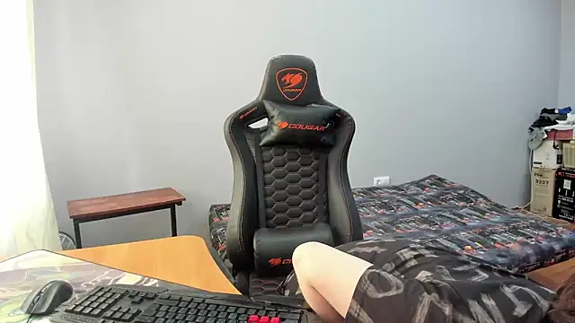 iliaskrislove webcam