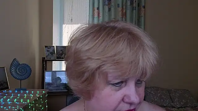 Casey_tint webcam