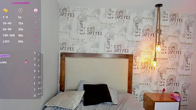 LUNACLARK2 webcam