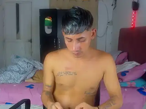 boy_latino_sex webcam