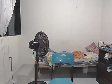 Briar_Beuty webcam