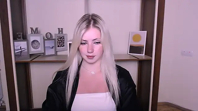 AliceHotty_ webcam