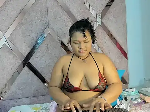 takeen_hot webcam