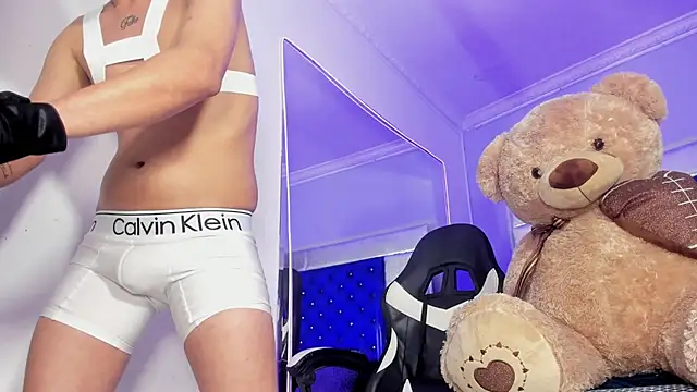public voyeur web cam Ianschneider