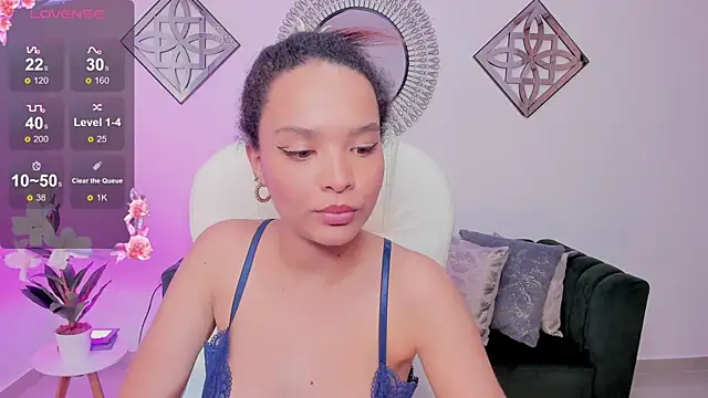 Ayshel_cooperr webcam