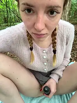 FayeFlame Live Webcam on Stripchat