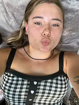 StephanieMur webcam