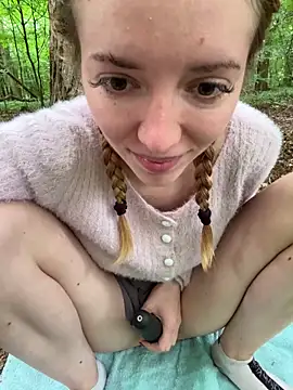 live chat nude FayeFlame