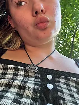 StephanieMur webcam