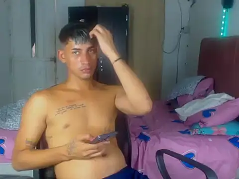 boy_latino_sex webcam