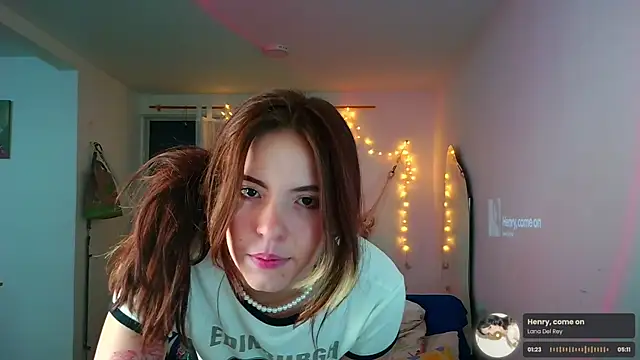 cherrybom969 webcam