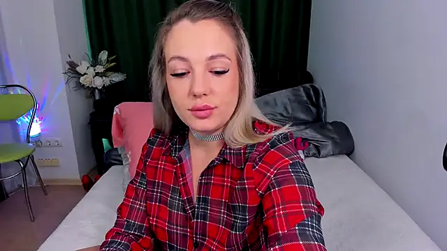 DanikaMorri webcam