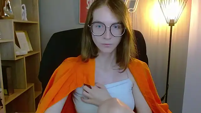 juicyPenny webcam
