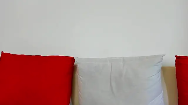 cute_angel95 - Cute_angel95's free webcam - UK Sex Cams