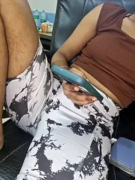 Rosyrose604 webcam