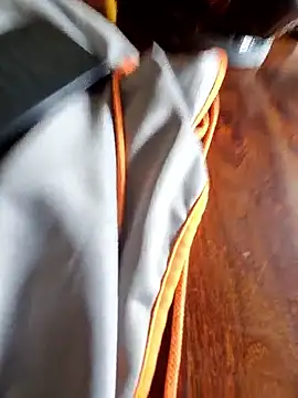 YoursThickDick webcam