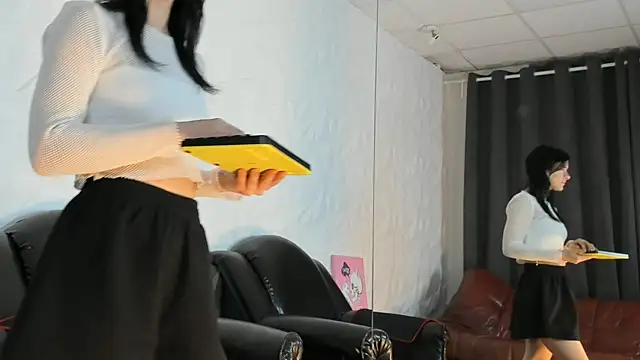 JuanaLeen webcam