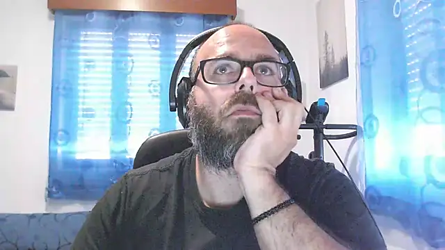 ravingr4d4