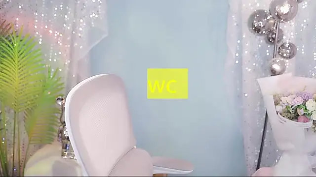 Qiaoqiao_ webcam