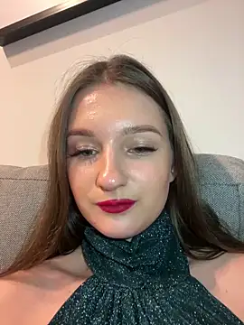 AdelinaEmber webcam