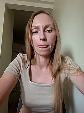 Alicia_Meov webcam