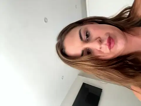 Webcam Model (AshleyJayUK)  is live.Free join now!