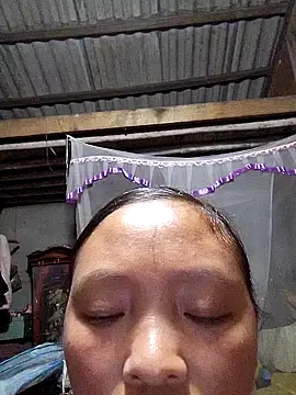 Hylary12