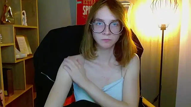 juicyPenny webcam
