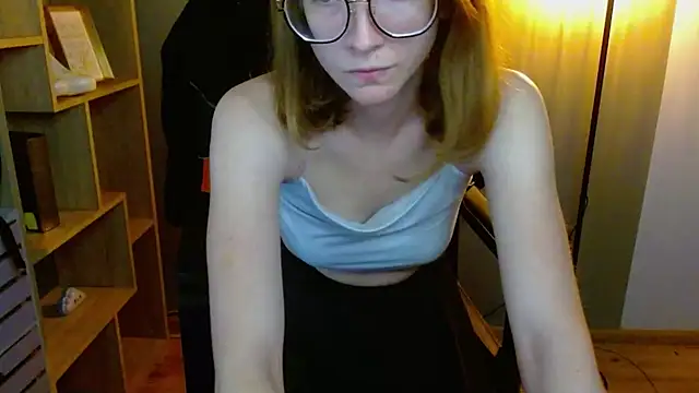 juicyPenny webcam