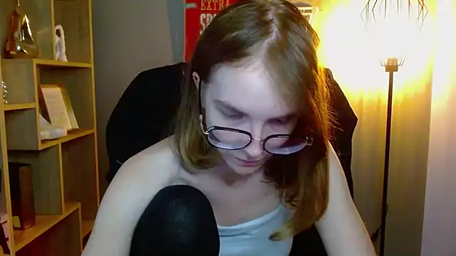 juicyPenny webcam