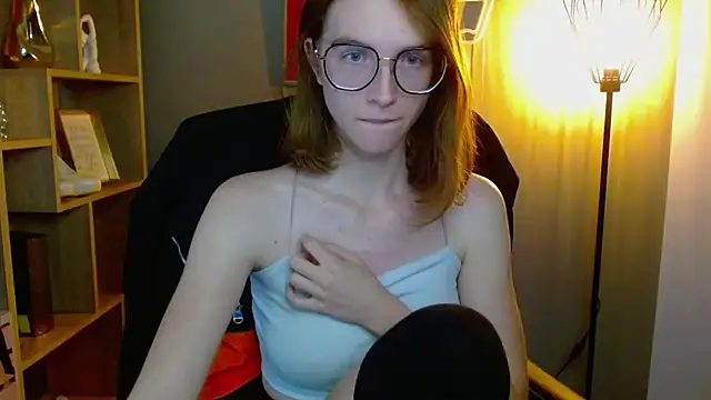 juicyPenny webcam