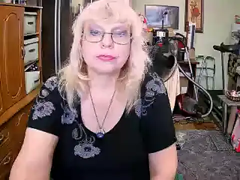 LOLA8888 webcam