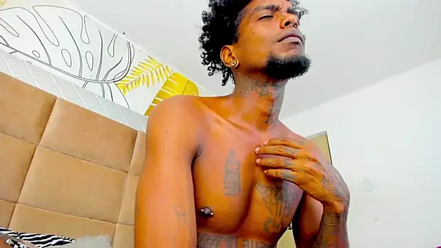 bigblackhotx1 webcam