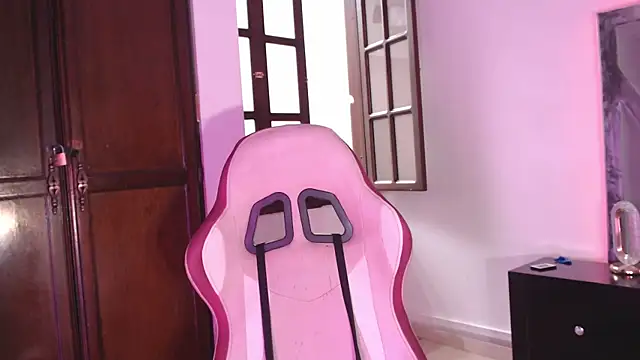 DannaDooll99 webcam