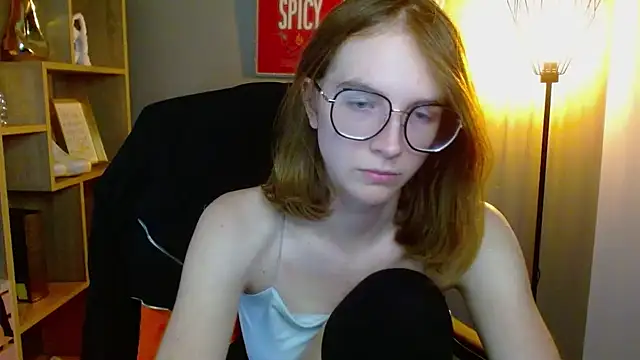 juicyPenny webcam