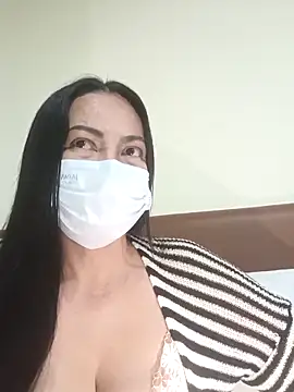NaughtyBell69 webcam